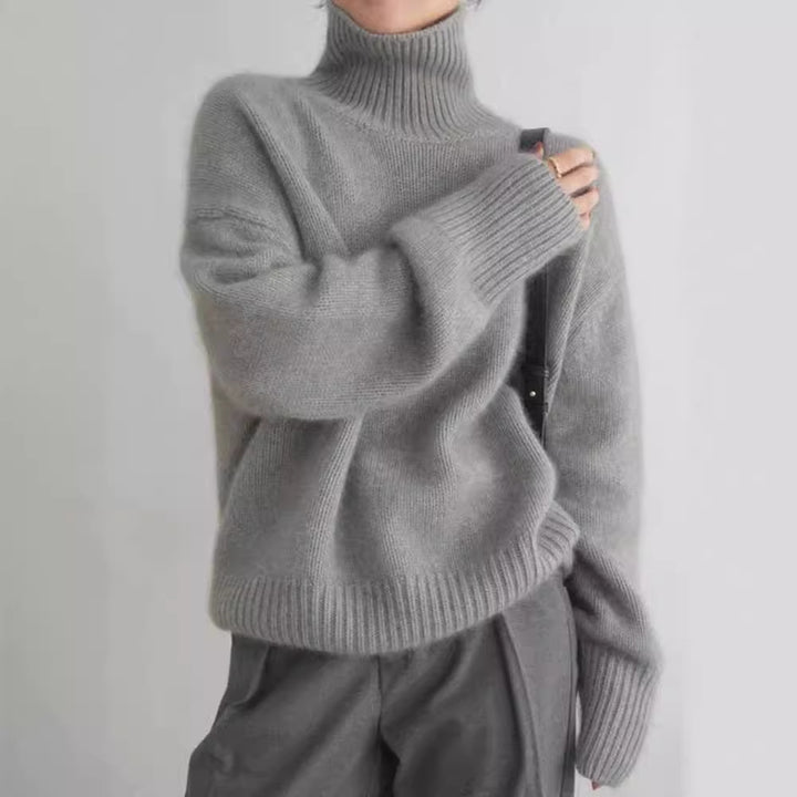 Kvinderne cashmere rullehals sweater med en løs pasform og elegant tekstur Stilla