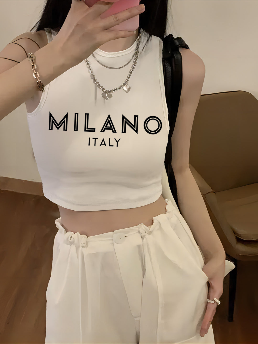 Dame Crop-Top med kreativ tekst og afslappet snit Skovae
