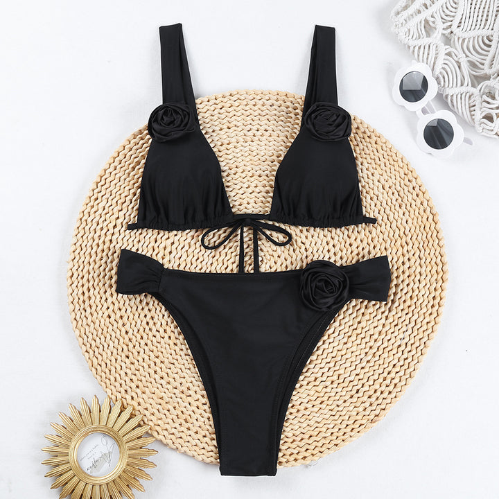 Dame bikini-sæt med flydende design og blomsterakcent Stilla