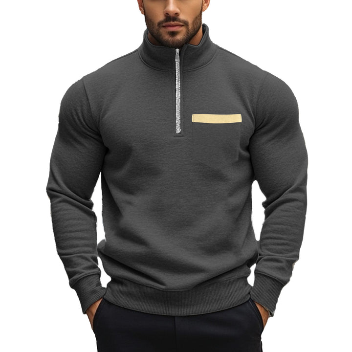 Herre sporty sweater med høj afsluttende krave og dekorativ brystlomme Stilla