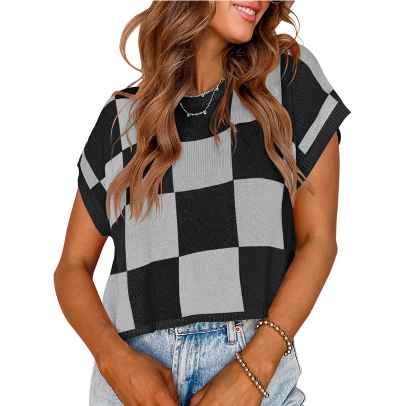 Dame cropped top med moderne ternet mønster og afslappet snit Stilla