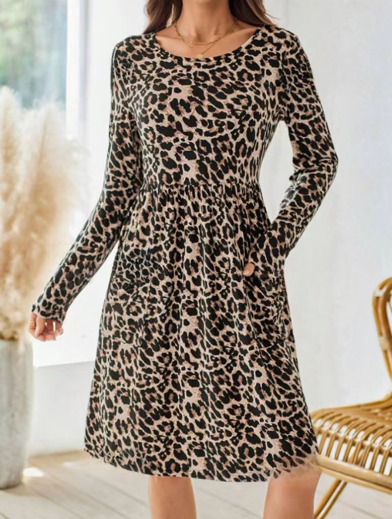 Dame fritidkjole med leopardmønster Stilla