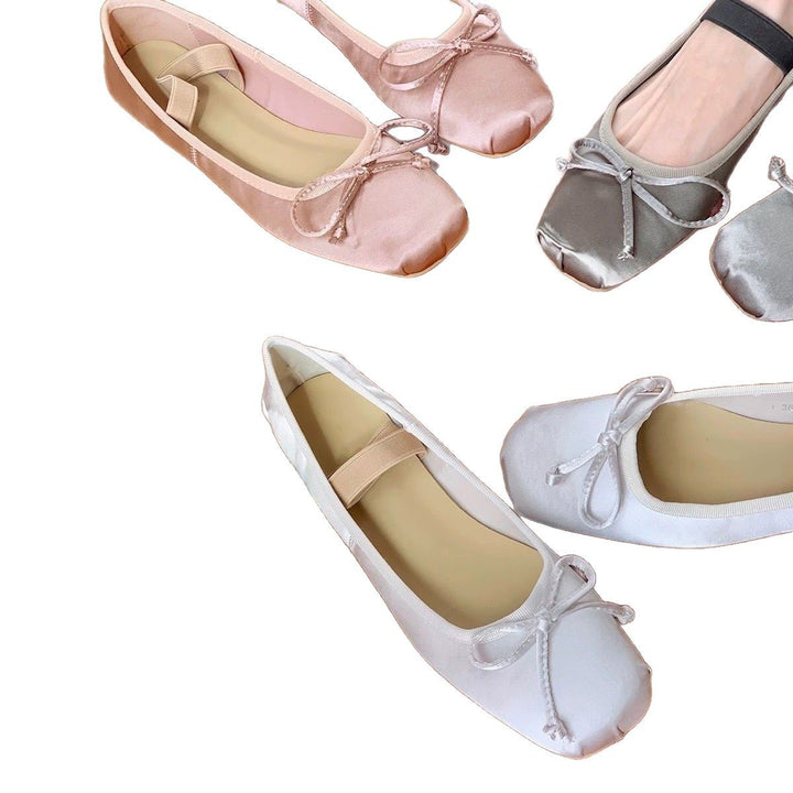 Dame ballerinas med elastiske remme og moderne sløjfeaccent Stilla
