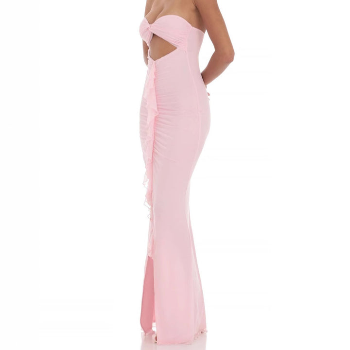 Dame maxikjole i raffineret drapering-stil med cut-out og flæser Stilla