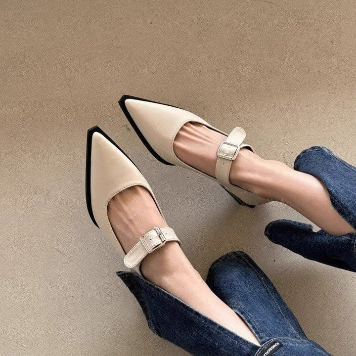 Dame spidsede Mary Jane pumps med justerbar rem Stilla