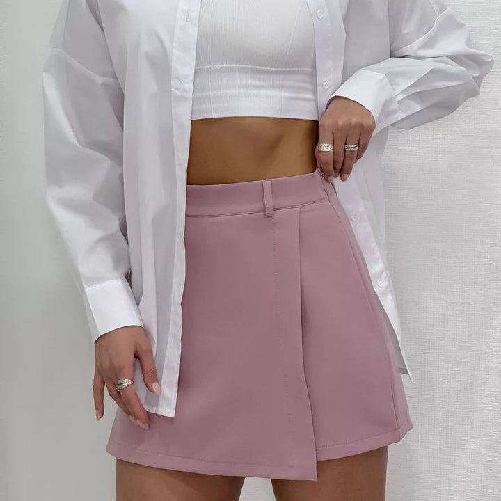 Dame cropped top med iøjnefaldende knudedesign og tætsiddende snit Stilla