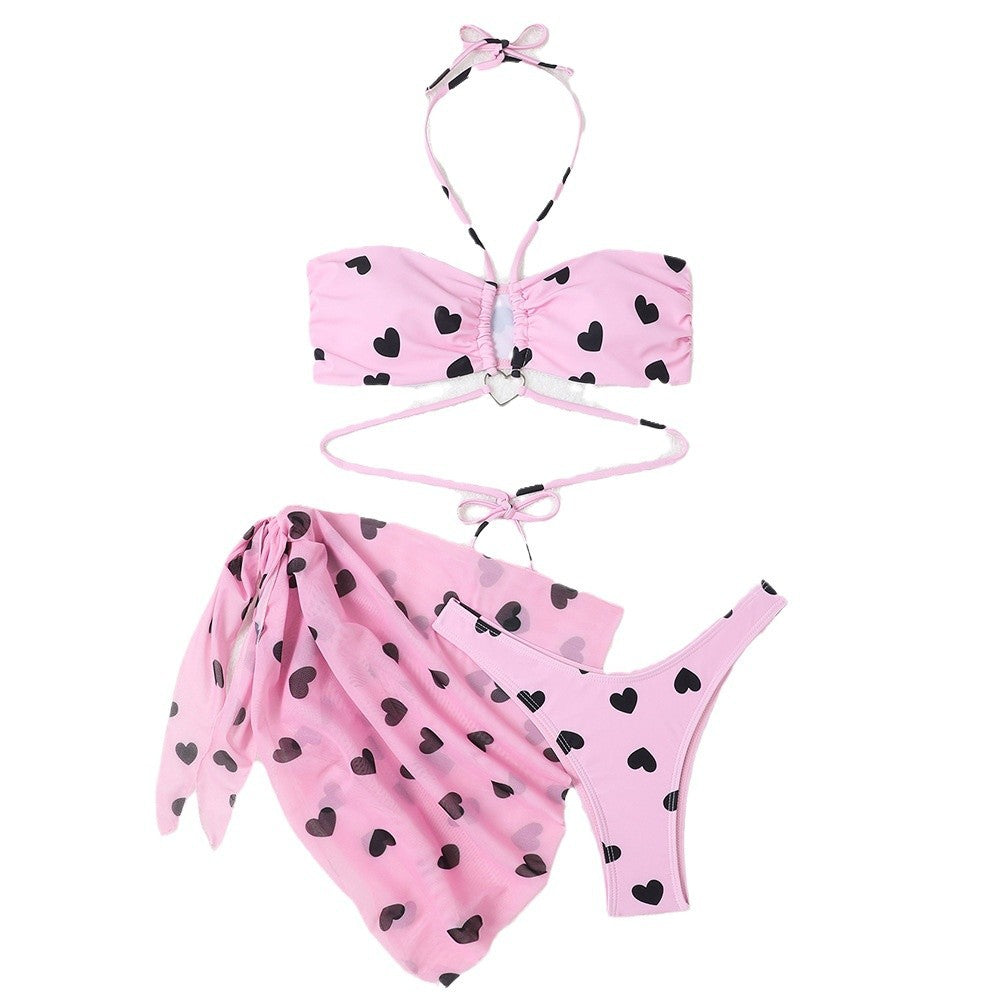 Dame bandeau-bikini med legende hjerte-motiv og gennemsigtig indviklet nederdel Stilla