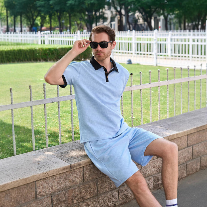 Herrer afslappet fritidsæt med moderne polo t-shirt og shorts Stilla