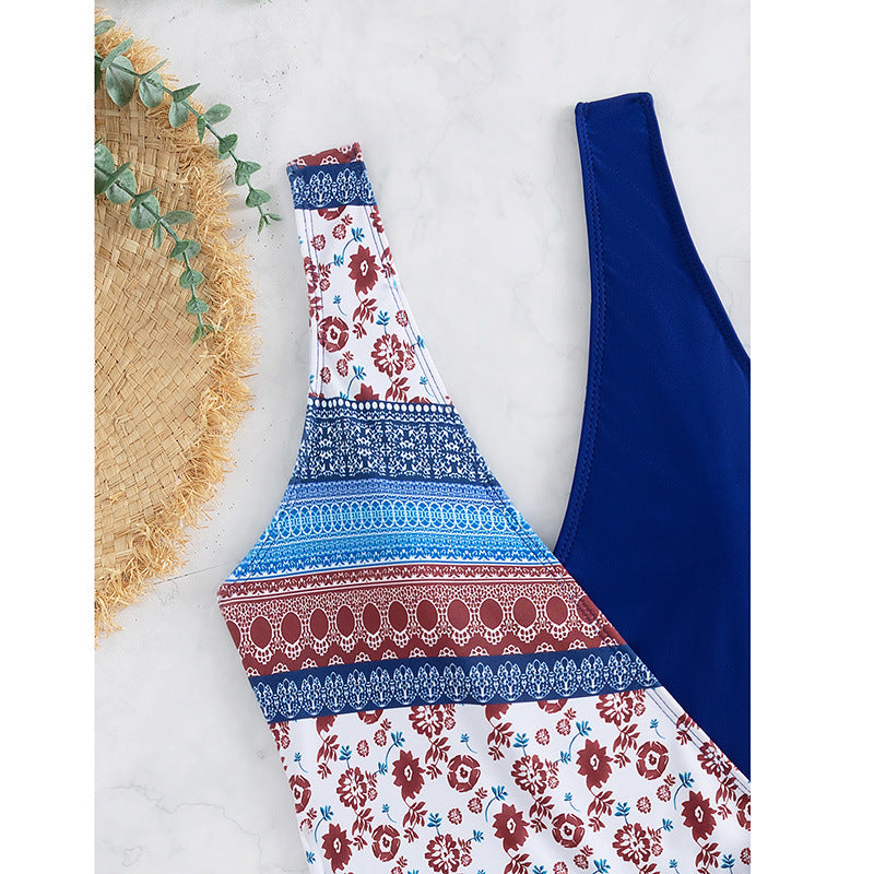 Dame En-Sidet Cut-Out Badedragt med floralt design og moderigtig bælte Stilla