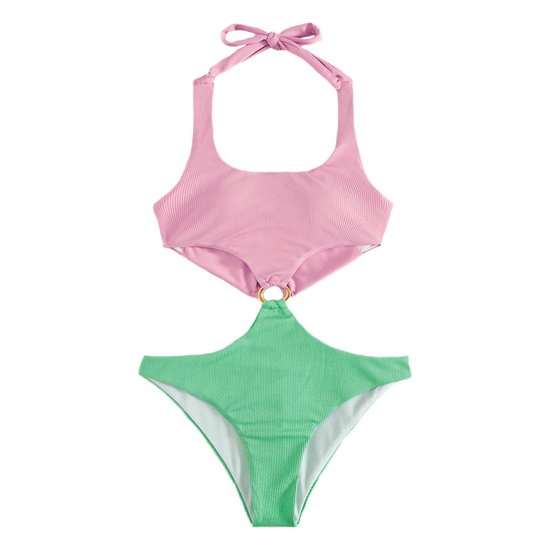 Dame designer-bikini med moderigtigt ribdesign og dekorativ ring Skovae