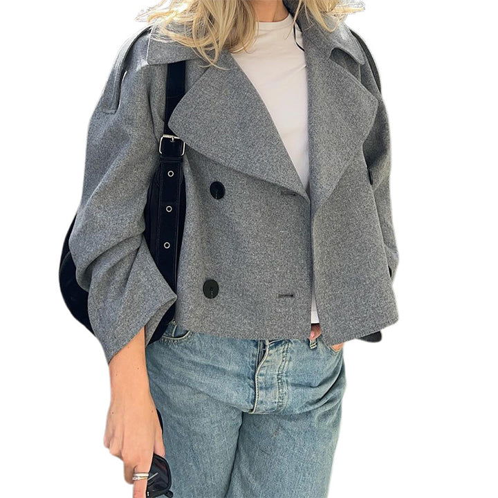 Dame Stilfuld Uldjakke i Cropped-design med klassisk revers og dobbelt møbleret knaplukning Stilla