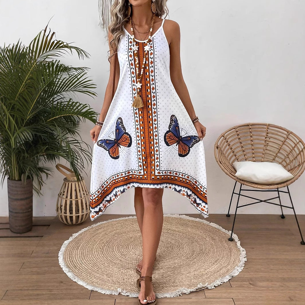 Dame Let sommerkjole med asymmetrisk design og florale accenter Stilla