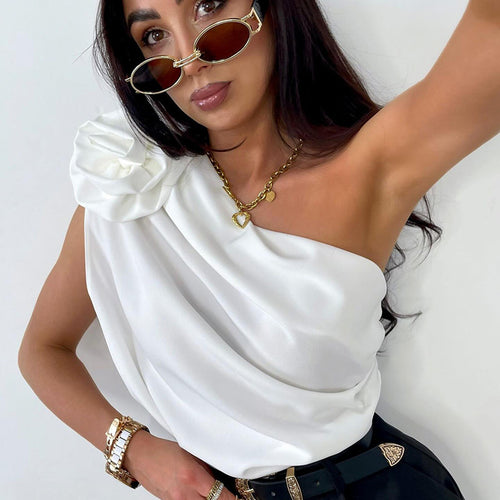 Damer Elegant One-Shoulder Top med voluminøst Ruffle Detalje Skovae