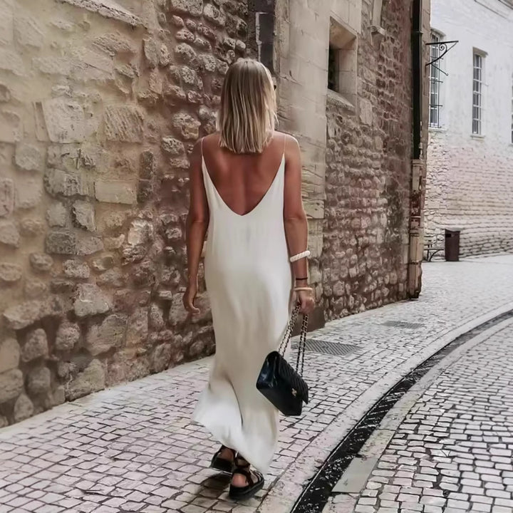 Femme Elegantes Maxi-Kjole med sidelængde Stilla