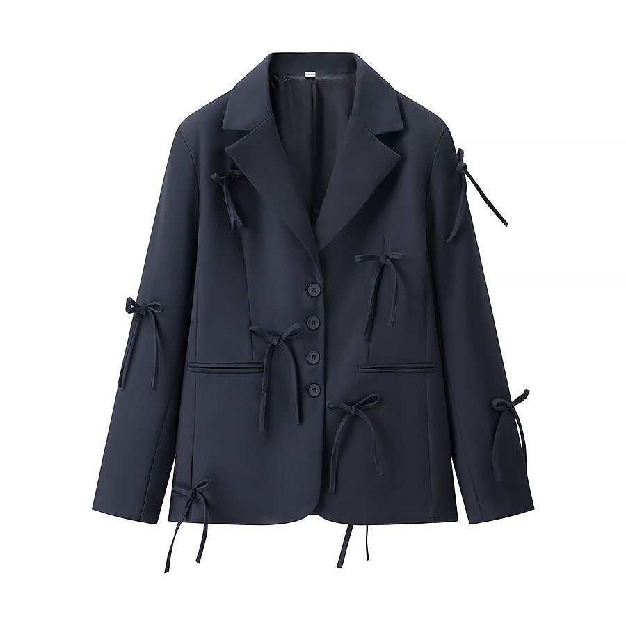 Femme Stilfuld Utility-Blazer med justerbare bindedetaljer Stilla