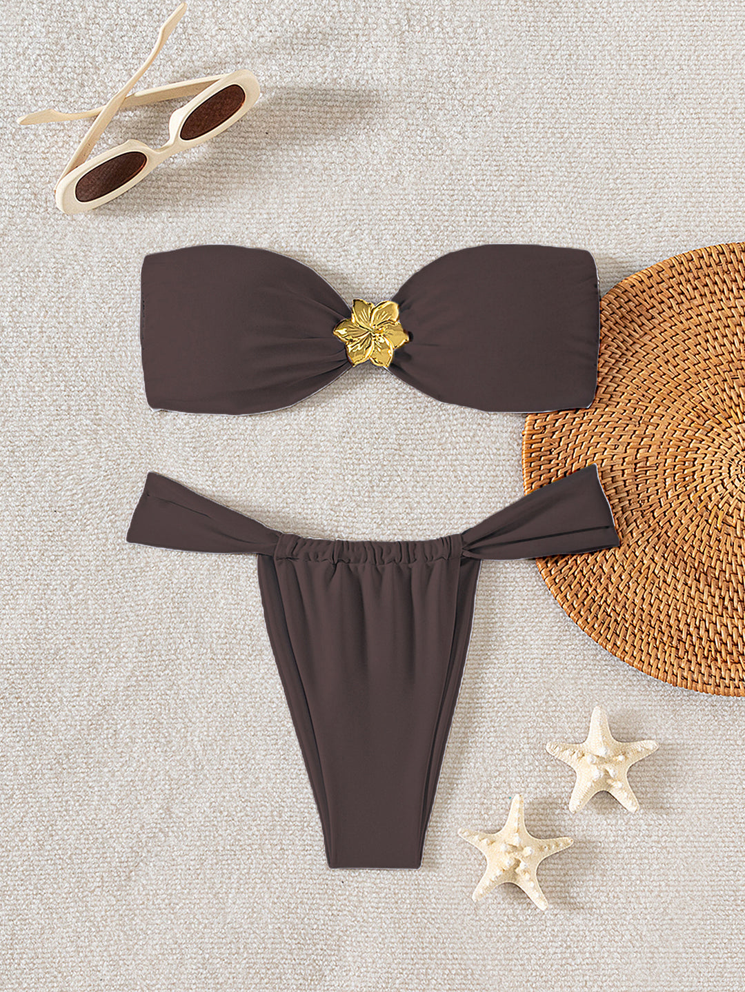 Dame Bandeau-bikini med elegant guldspringlås Skovae