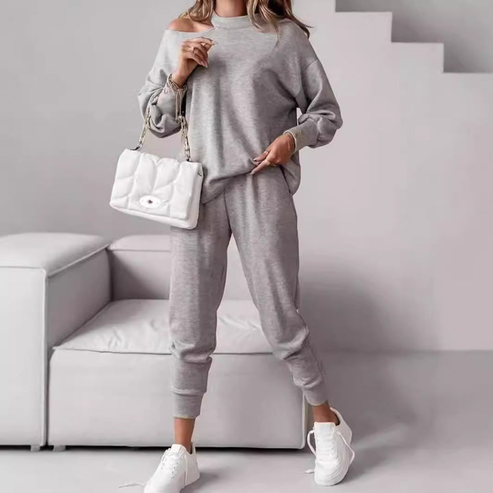 Dame casual sæt med off-shoulder og praktiske lommer Stiila