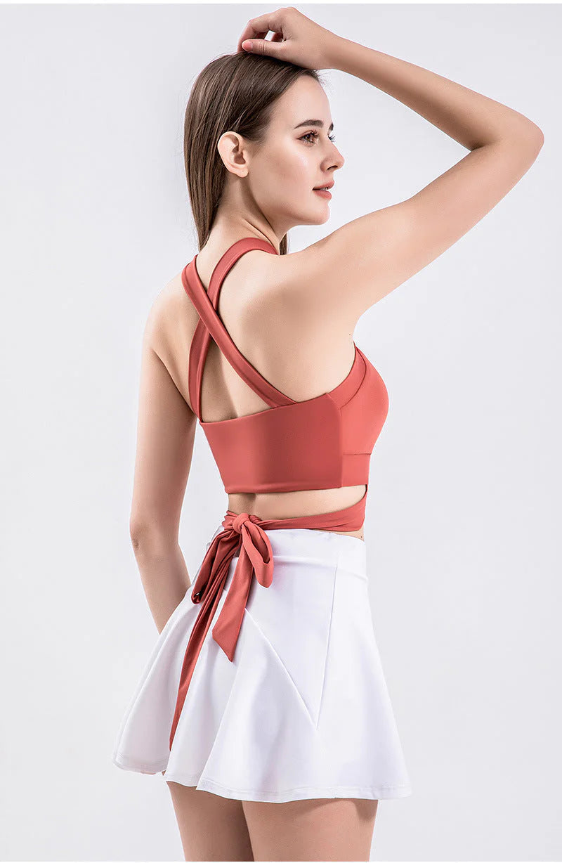 Stilla | Outwear Low Cut Tank Top