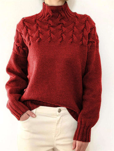 Dame grovstrikket pullover med ståkrave og fletmønster Stilla