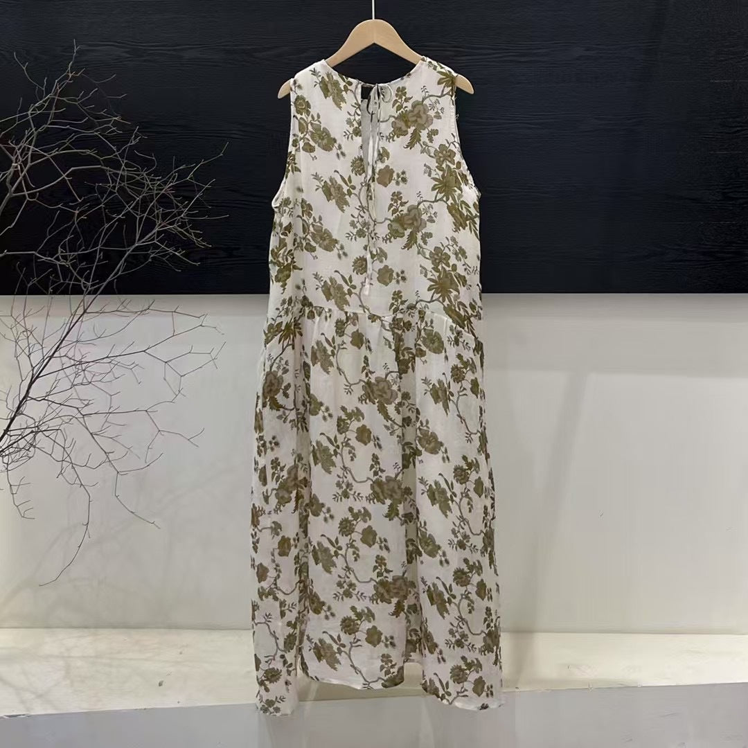 Femme Floral Midi Kjole med stufteret Nederdel Stilla