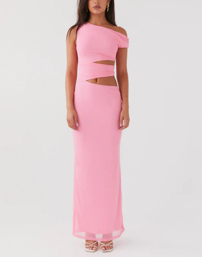 Dame Cut-Out Maxikjole med asymmetrisk design og smal split Stilla