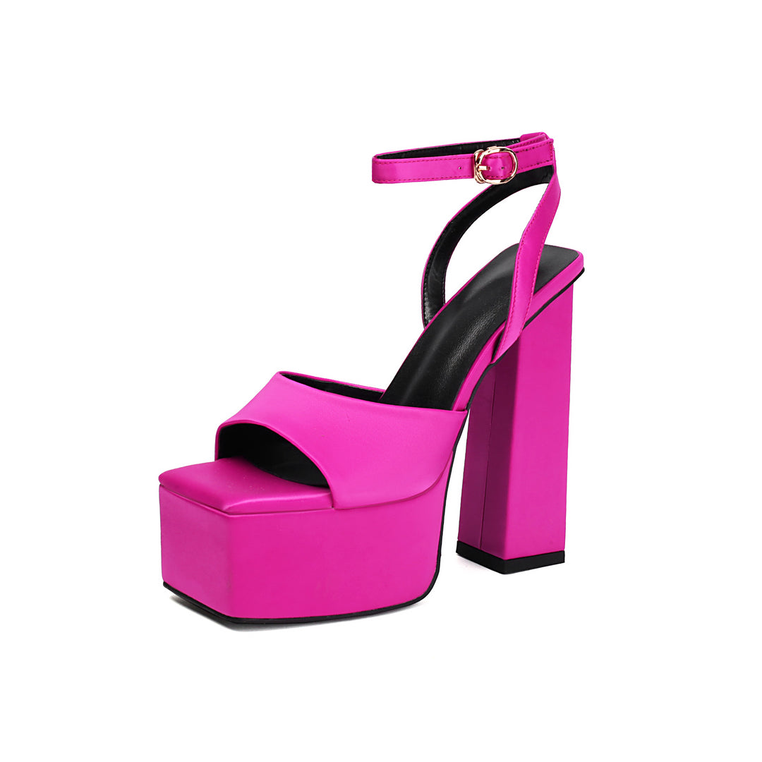 Femme Chunky Heel Platform Sandaler med justerbar ankelrem Stilla