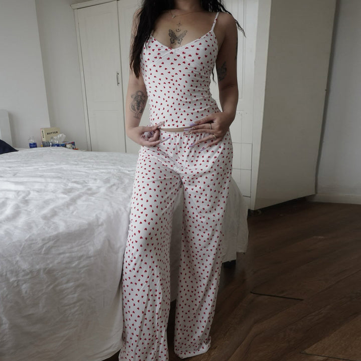 Dame pyjamasæt med hjerter og justerbar talje Skovae