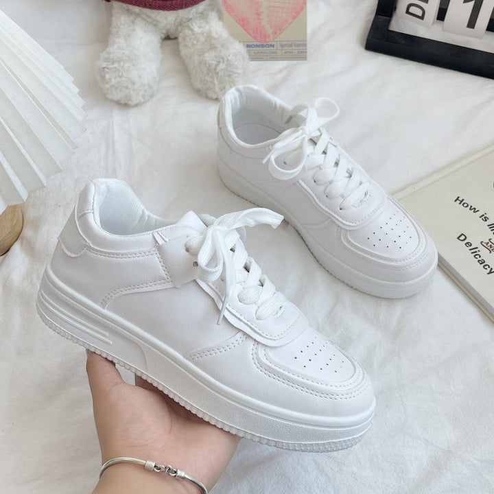 Dame Sneakers med tidløst design og komfortable støddæmpningssystem Stilla