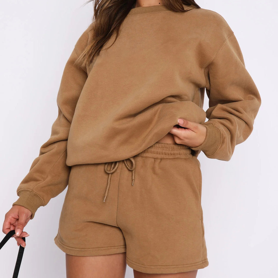 Dame behageligt sweatshirtsæt med shorts Stilla