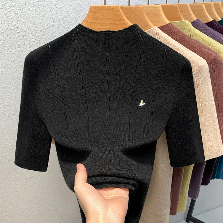 Dame Kortærmet Pullover med struktureret Ribdesign og elegant Ståkrave Stilla