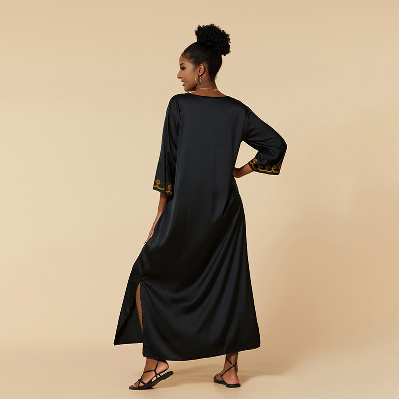 Dame Kaftan med luksuriøs broderi og sidelæg Stilla