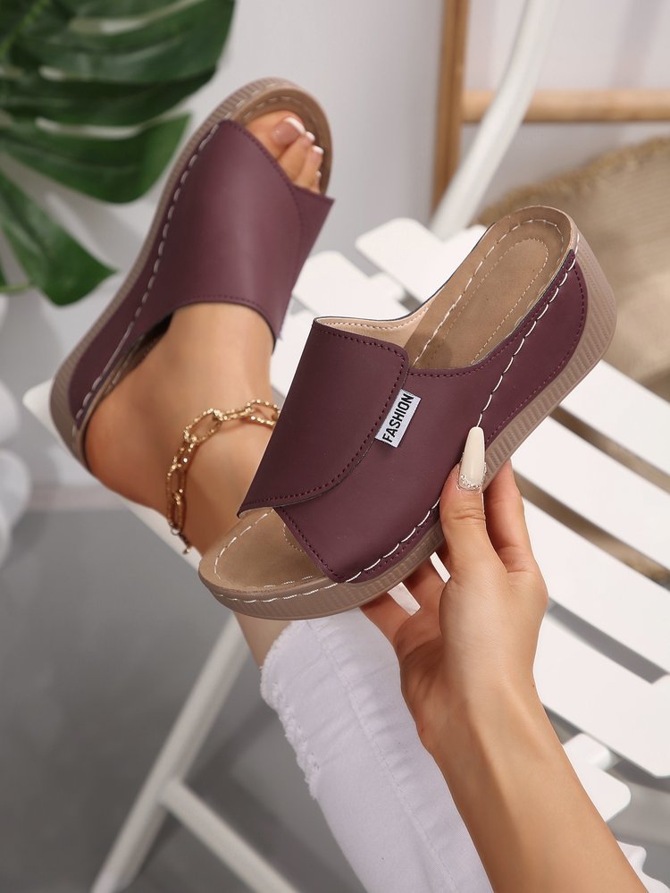 Dame komfortable slide-sandaler med elegant spænde og ergonomisk fodseng Stilla