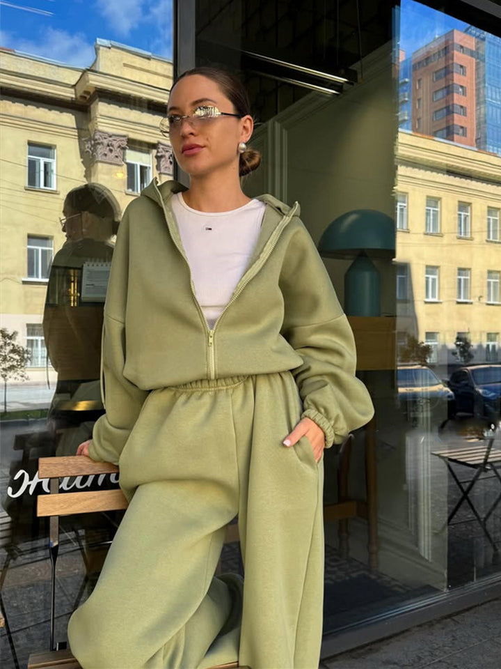 Dame afslappet fleece-sæt med lynlås og elastisk talje Stilla