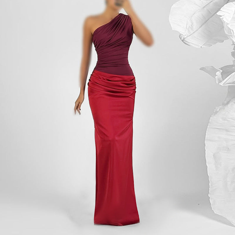 Dame elegant maxikjole med asymmetrisk overdel og flydende kant Skovae