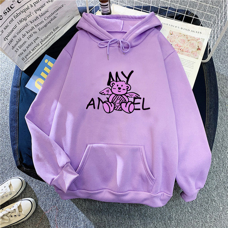 Kvinders hoodie med sødt engel bjørn design Skovae