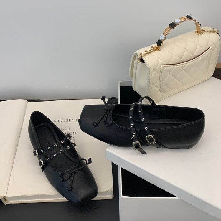 Dame Mary Jane Ballerinas med kvadratisk tåparti og dobbelt justerbare remme Stilla