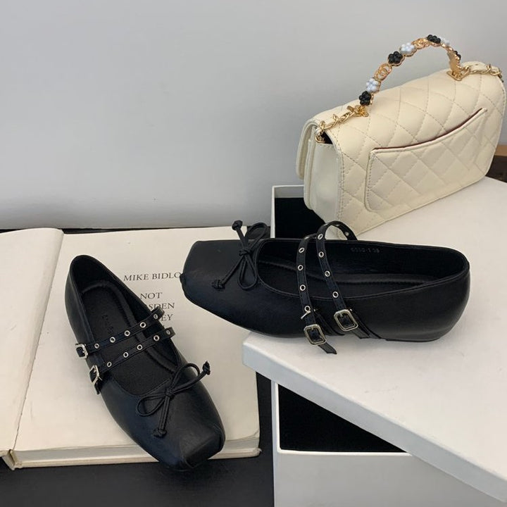 Dame Mary Jane Ballerinas med kvadratisk tåparti og dobbelt justerbare remme Stilla