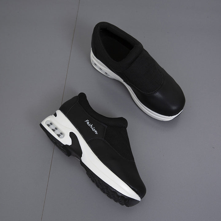 Damer Komfortable Slip-On Sneakers med åndbart mesh-overflade og polstret fodseng Stilla