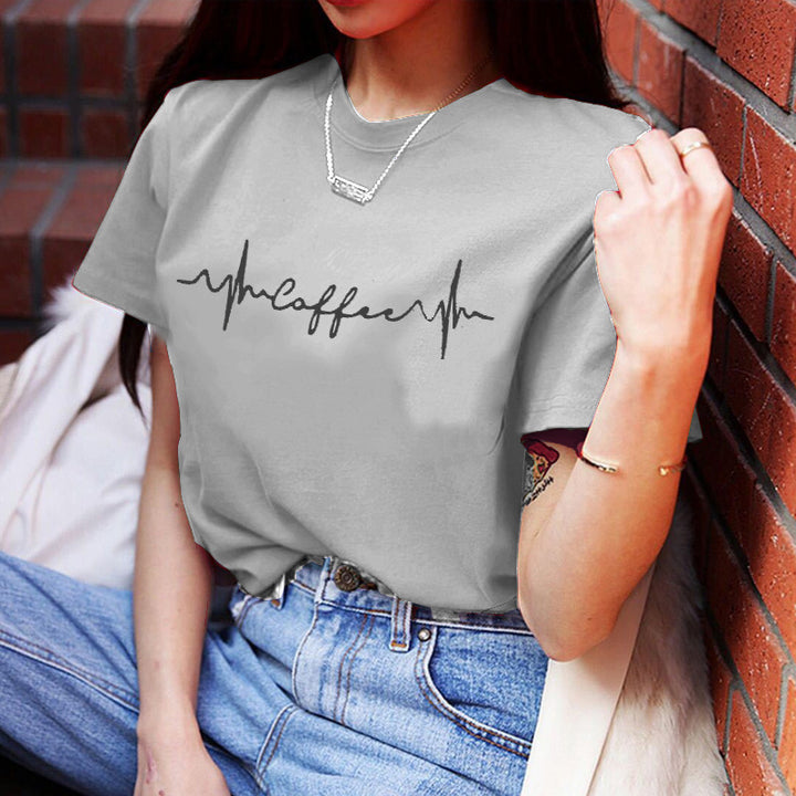 Kvinders T-shirt med kreativ skrift og afslappet snit Stilla