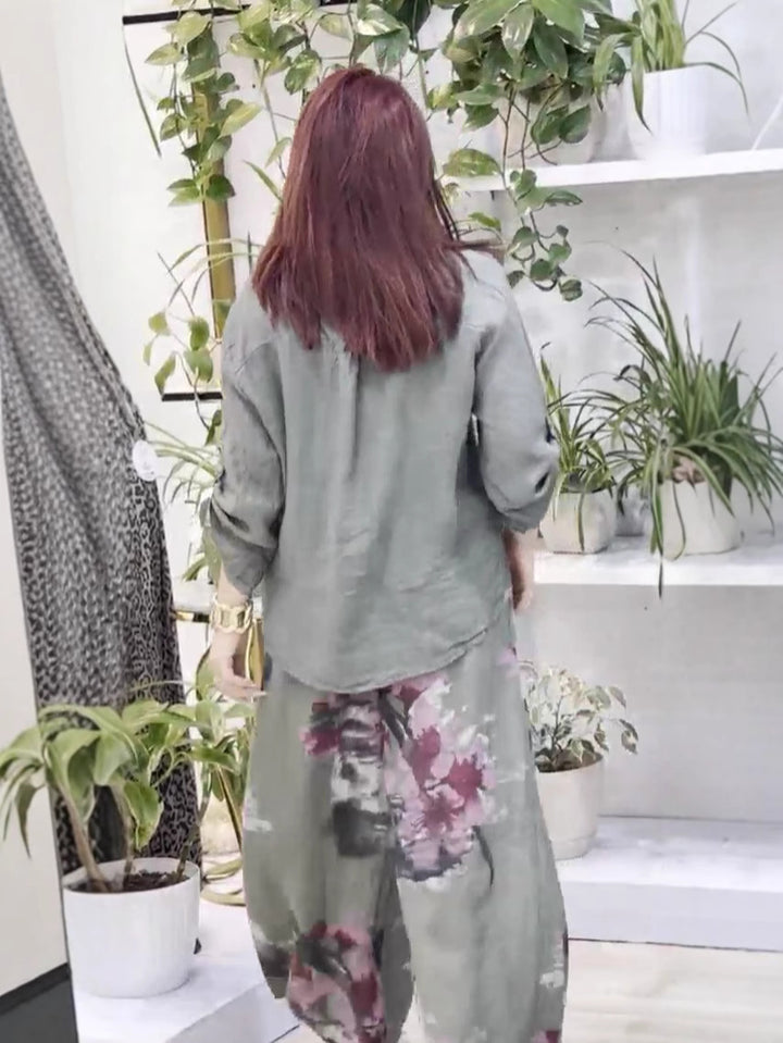 Dame legeret jakkesæt med blomstret mønster Stiila