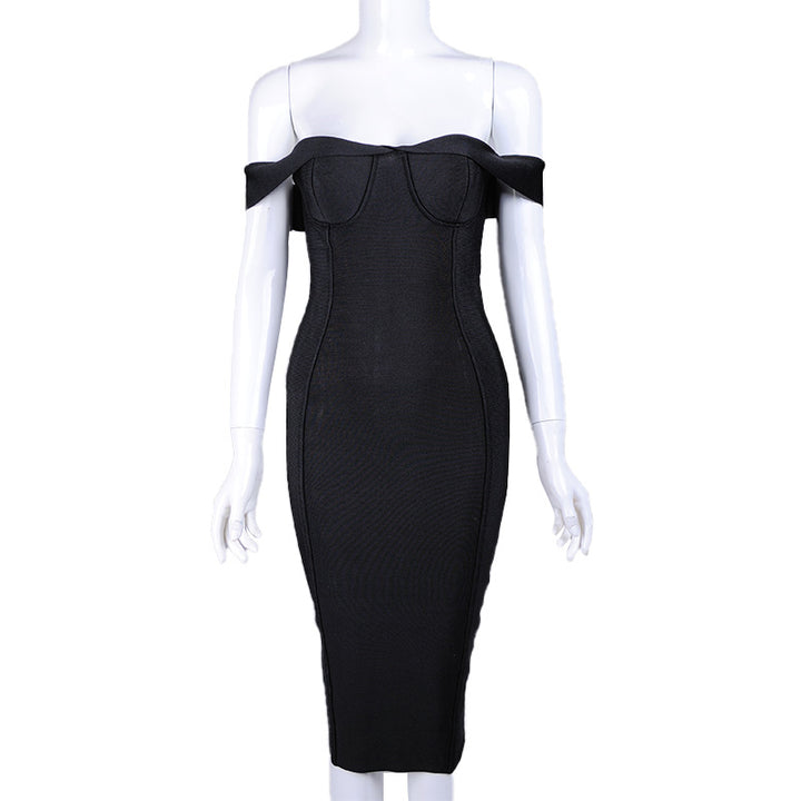 Dame Off-Shoulder Kjole med figursyet Silhuet og elegante Sømme Stilla