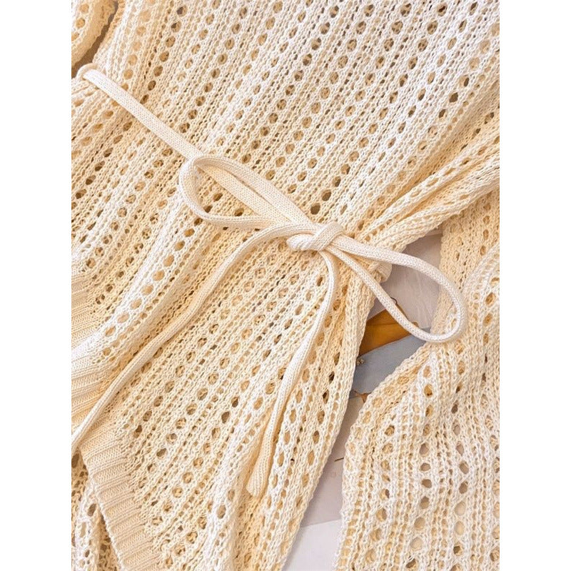 Femme Åben-Strik Afslappet Pullover med Knude Detalje Stilla