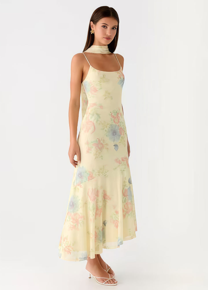 Kvinders elegante maxi kjole med blomster chiffon design og halter hals