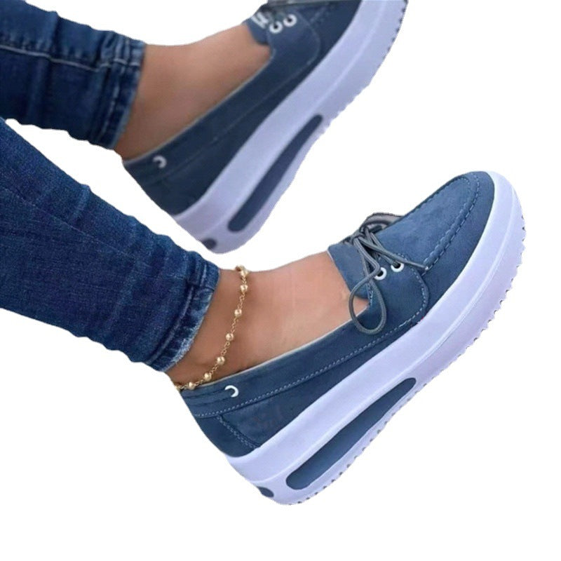 Dame Sneakers med stilfuld Plateau Stilla