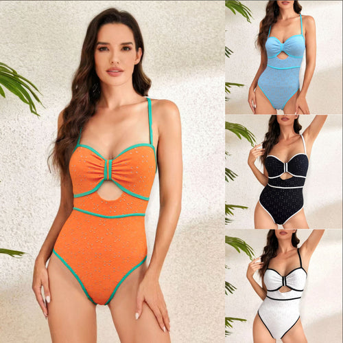 Dame heldragt badesuite med raffineret cut-out-design og dekorativ sløjfeaccent Stilla