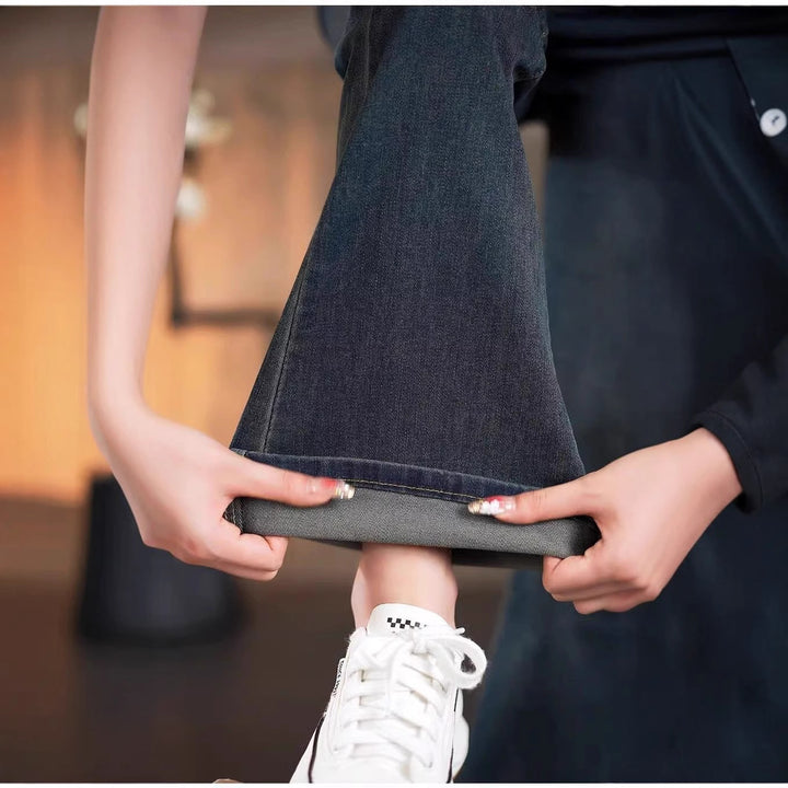 Damer Højtaljede Bootcut Jeans med elegant fit Stilla