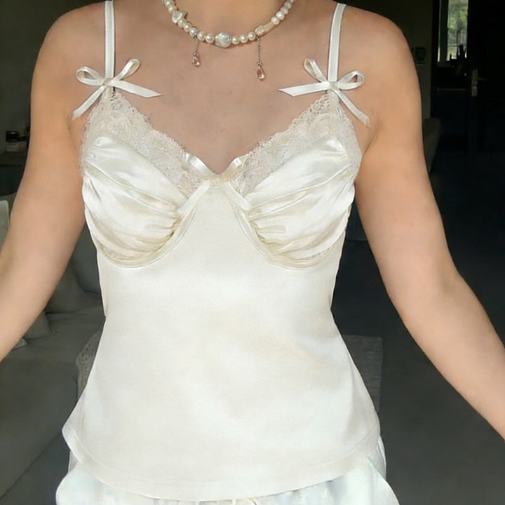 Dame Satin-Camisole med blonder og legende sløjfer Skovae
