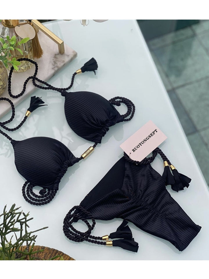 Dame bikini-sæt med elegant leopardmønster og moderne kvaster Skovae
