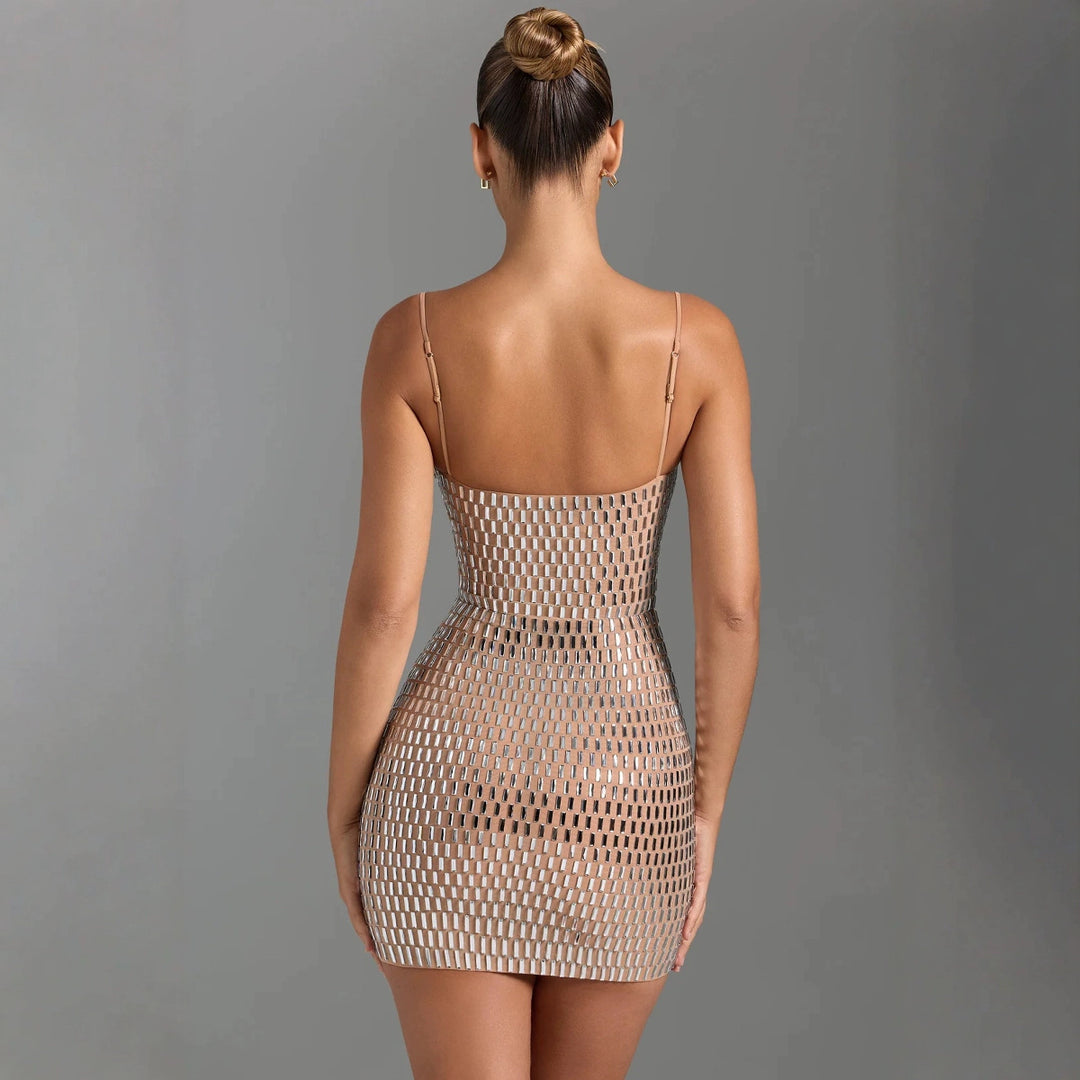 Damer Glamourøs Mini Kjole med Transparent Mesh Design og Off-Shoulder Cut