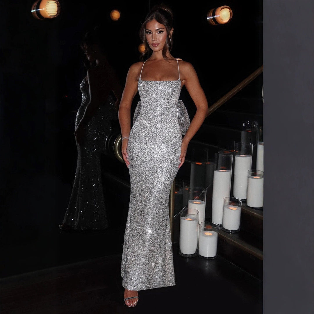 Dame Glamourøs Aften Kjole med Glitrende Pailletter og Elegant Ryg Udsnit